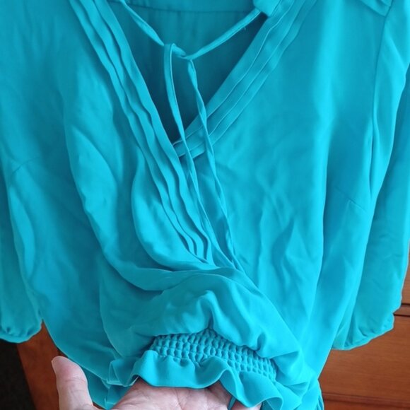 New York & Company Blouse - Picture 4 of 7